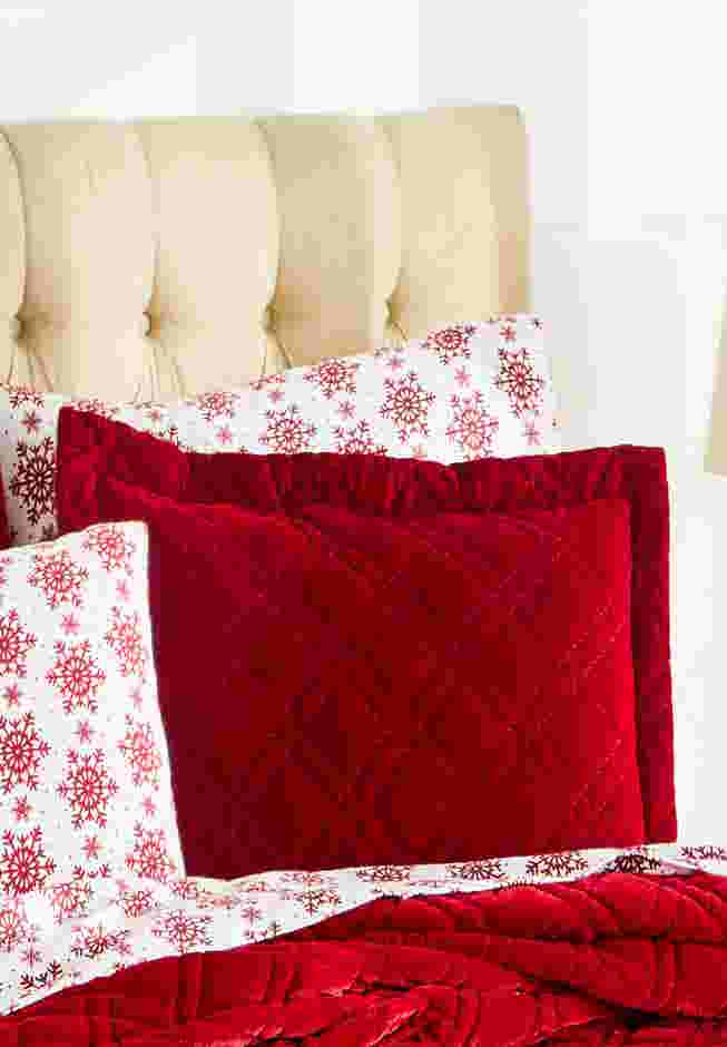 Velvet Diamond Quilted Sham image number 0