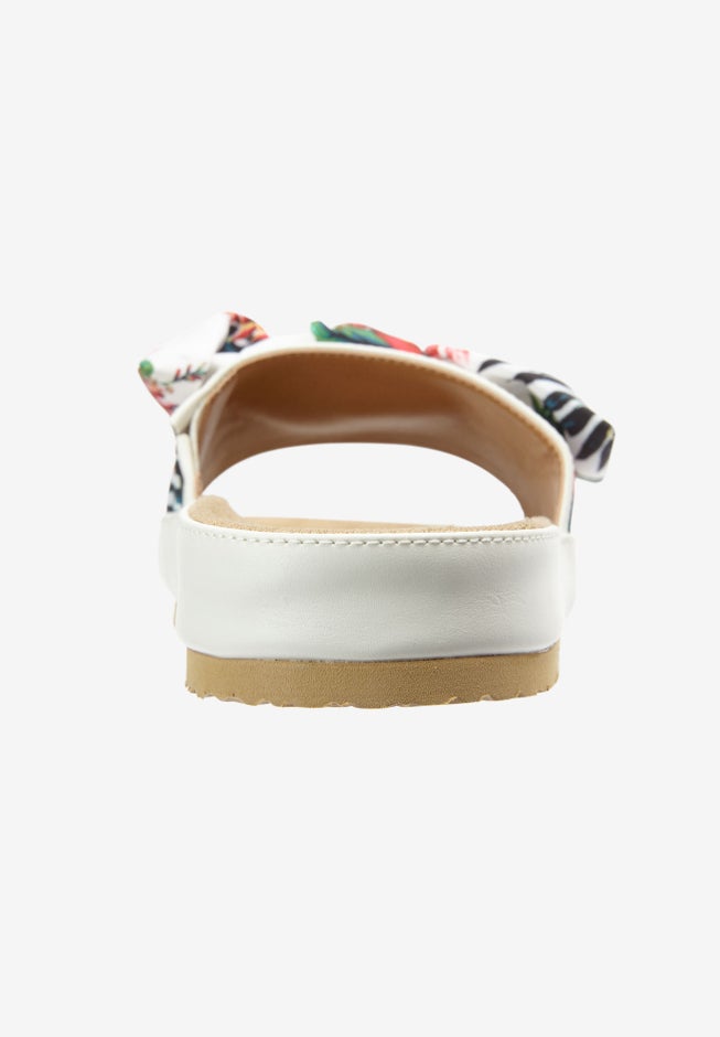 The Stassi Footbed Sandal  image number 1