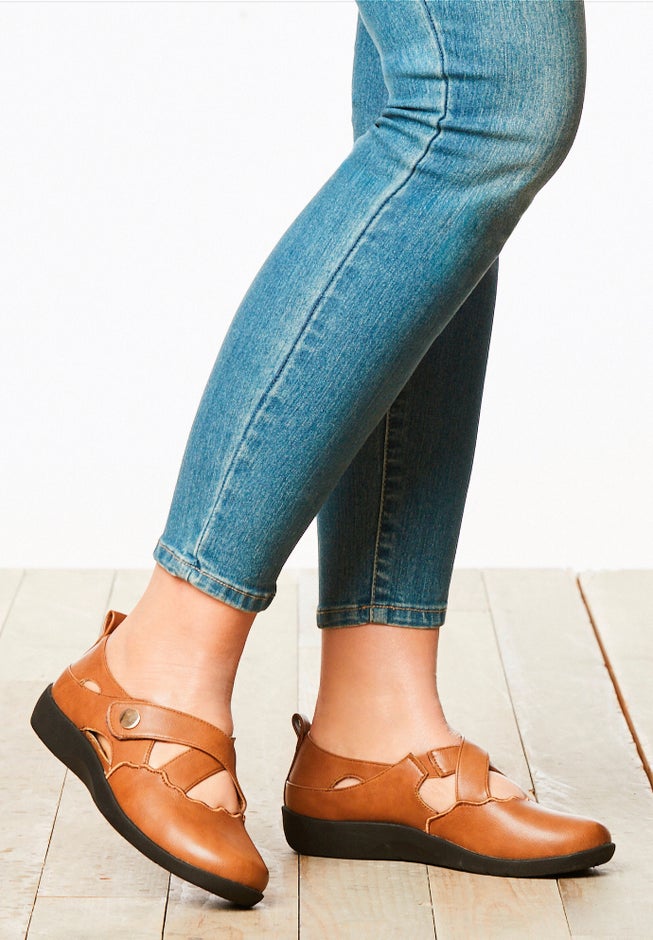 The Rhys Flat image number 6