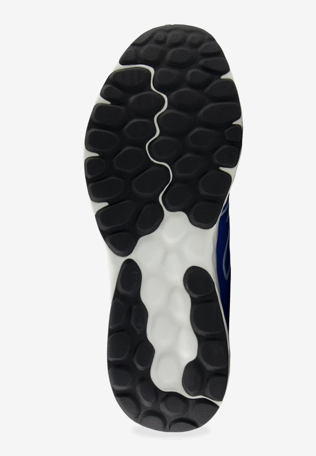 New Balance 520V8 Running Shoes image number 2