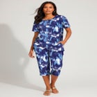Plus Size 2-Piece Printed Henley Top and Capri Set image number null