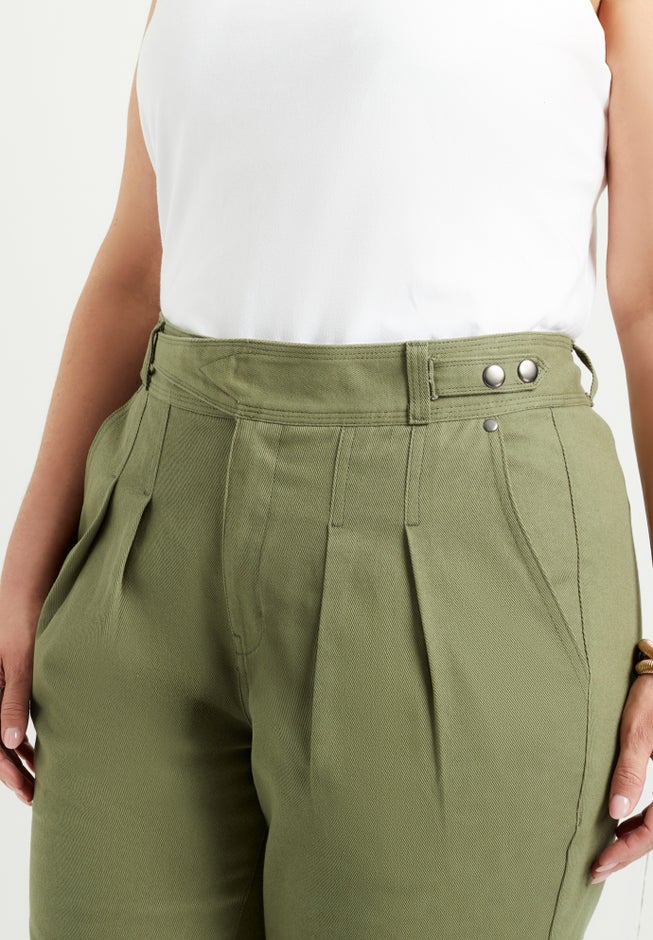 Straight-Leg Pleated Trousers image number null