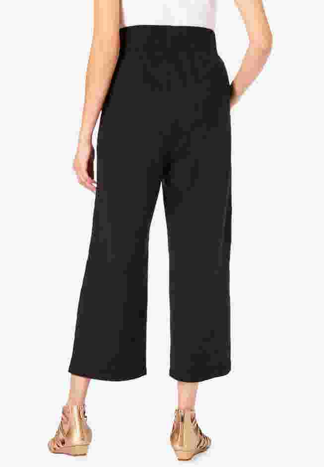 Side Pocket Essential Stretch Yoga Capri Pant image number 1