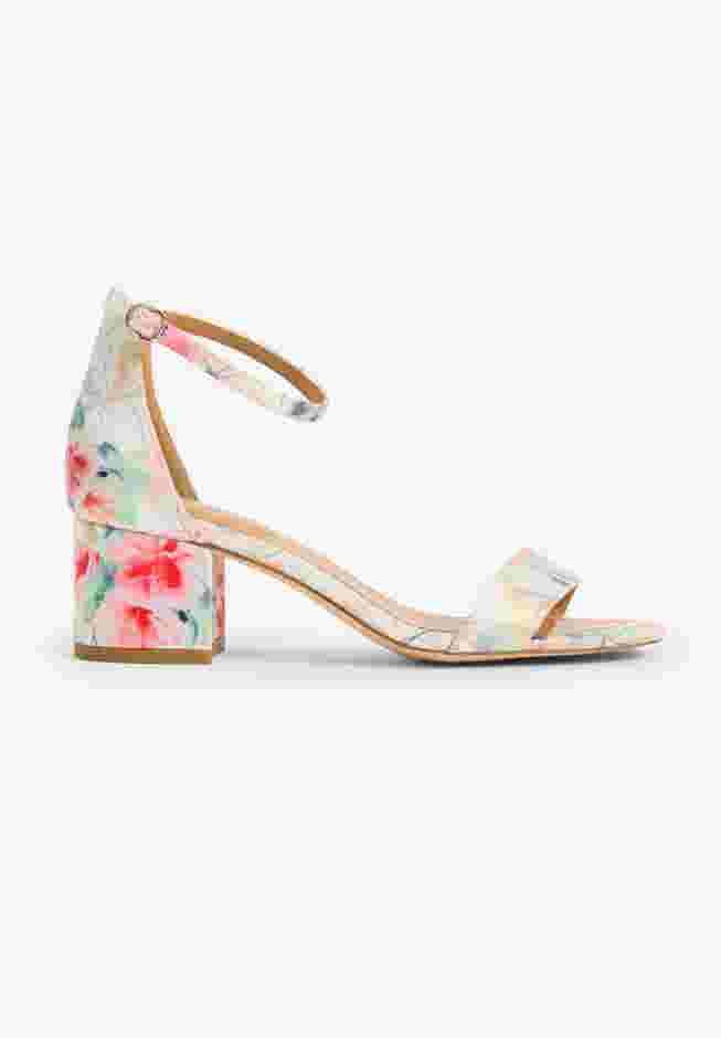 The Orly Sandal image number 3