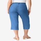 Plus Size Easy-Wear Straight Leg Capri image number null