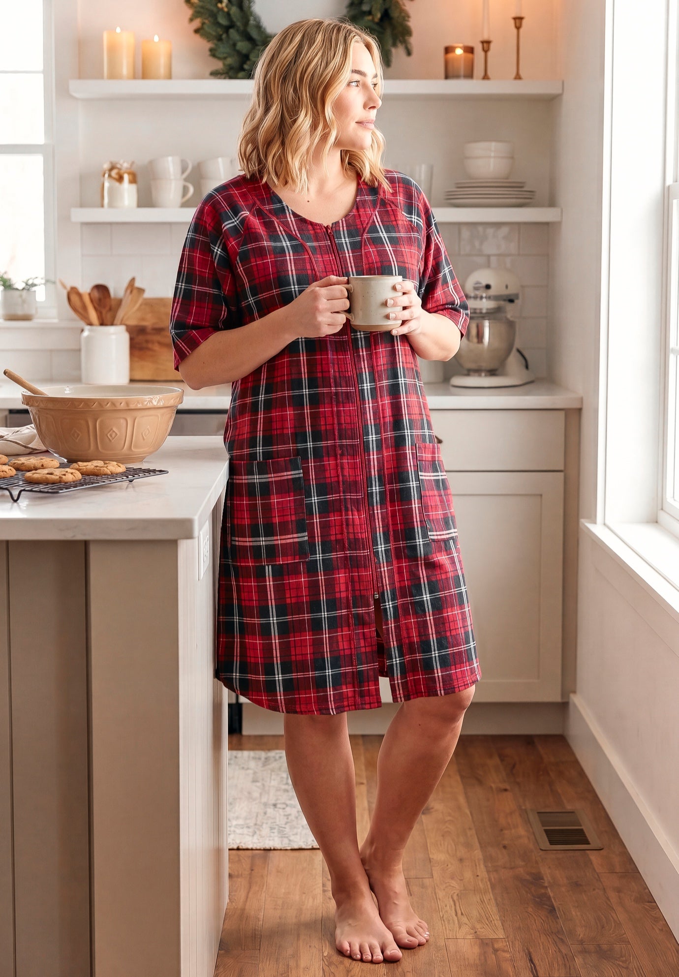Short French Terry Zip-Front Robe image number 4