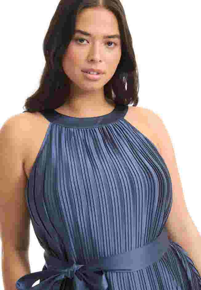 Pleated Halter Maxi Dress image number 3