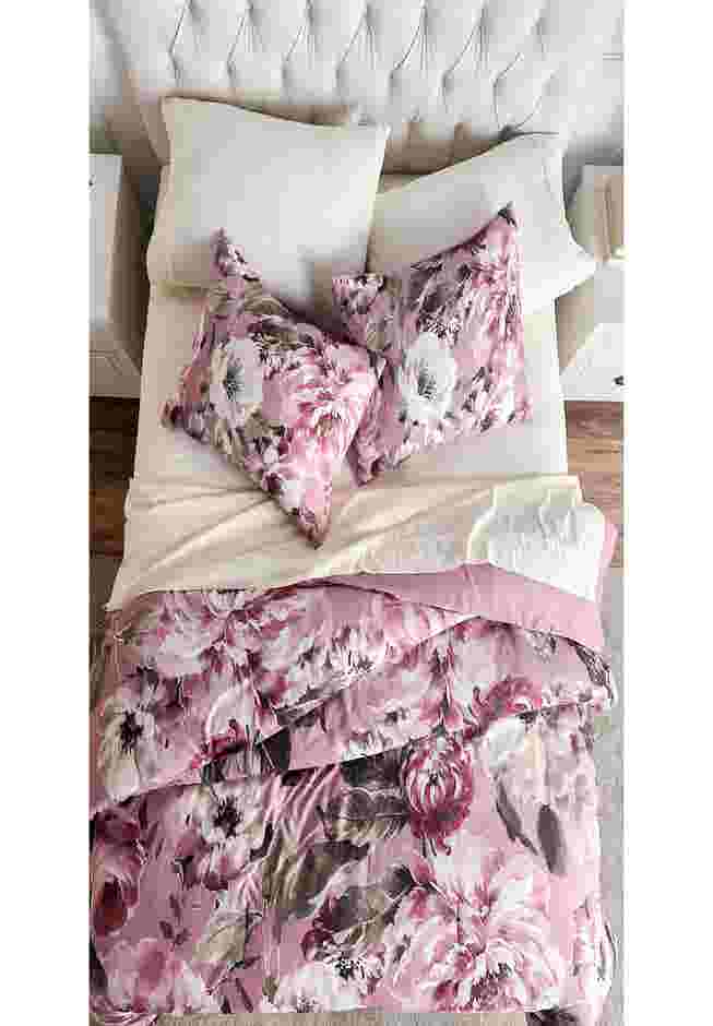 Eleanor Comforter Set image number 1