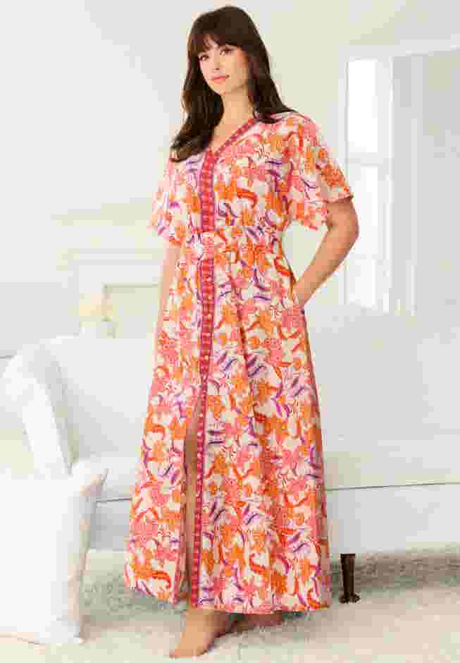 Kimono Lounger image number 0