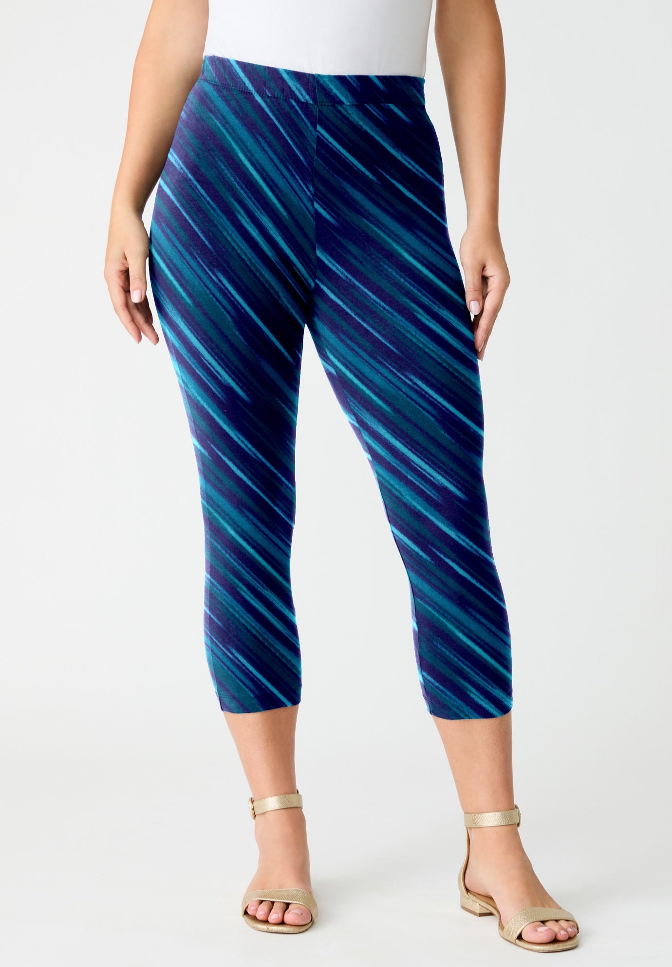 Plus Size Essential Stretch Capri Legging image number 0