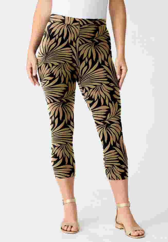 Essential Stretch Capri Legging image number 0