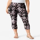 Plus Size Essential Stretch Capri Legging image number null