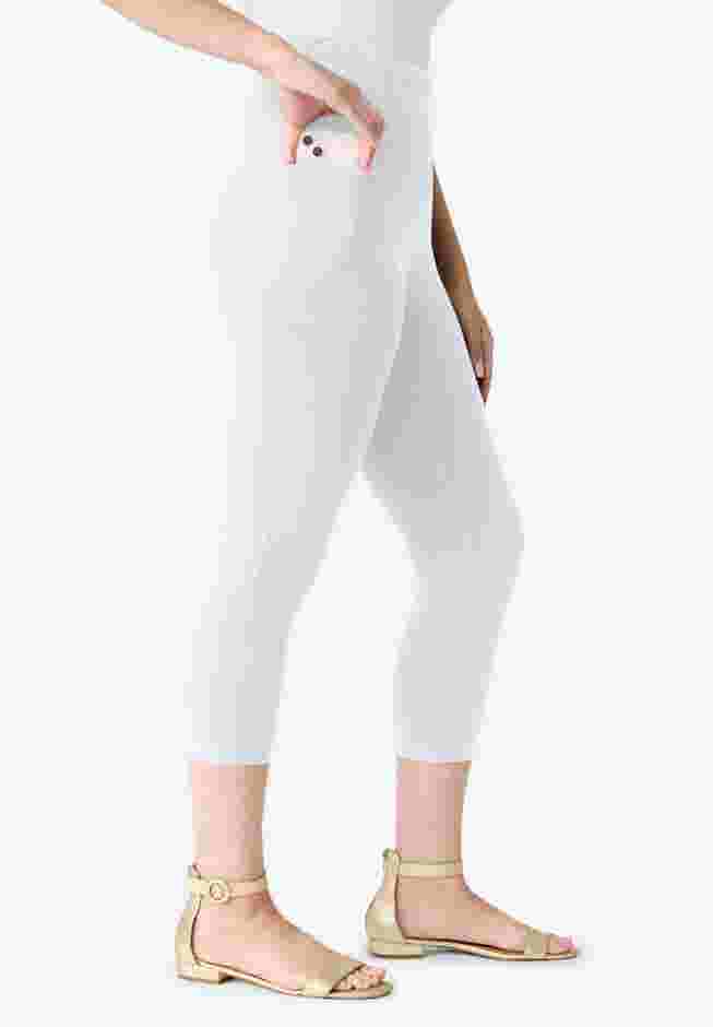 Side-Pocket Essential Capri Legging image number 2