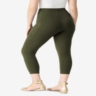 Side-Pocket Essential Capri Legging image number null