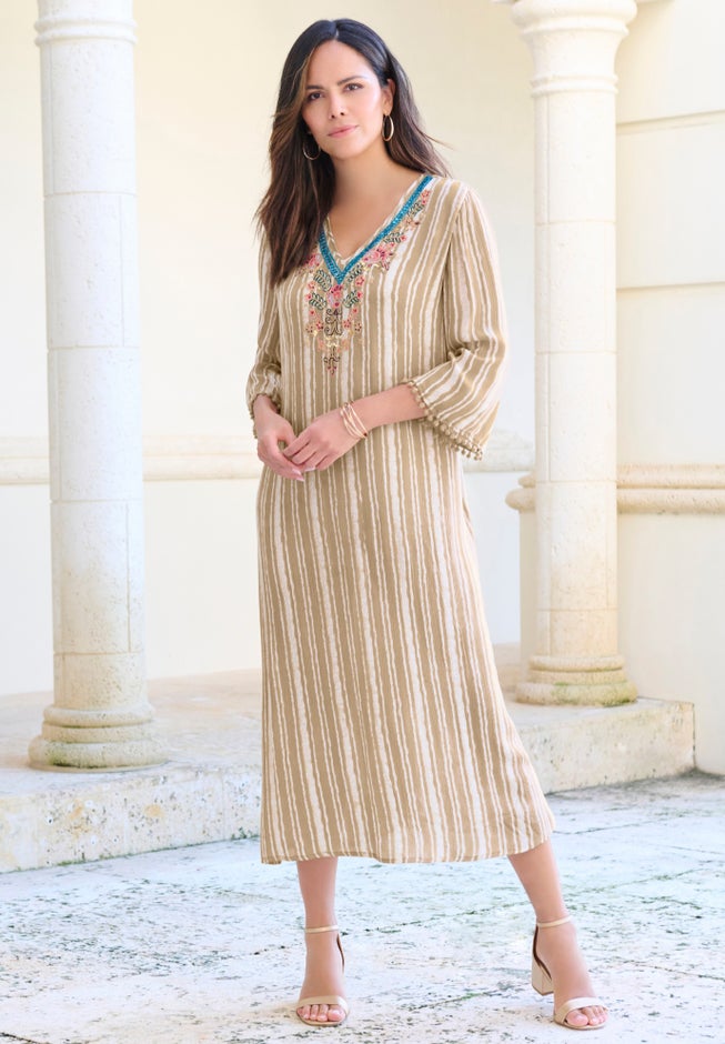 Hand-Crinkled Embellished Kaftan image number 4