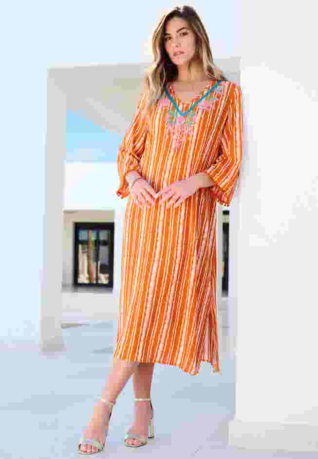 Hand-Crinkled Embellished Kaftan image number 0