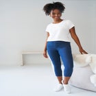 Capri Jegging image number null