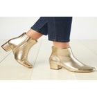 The Sidney Bootie image number null