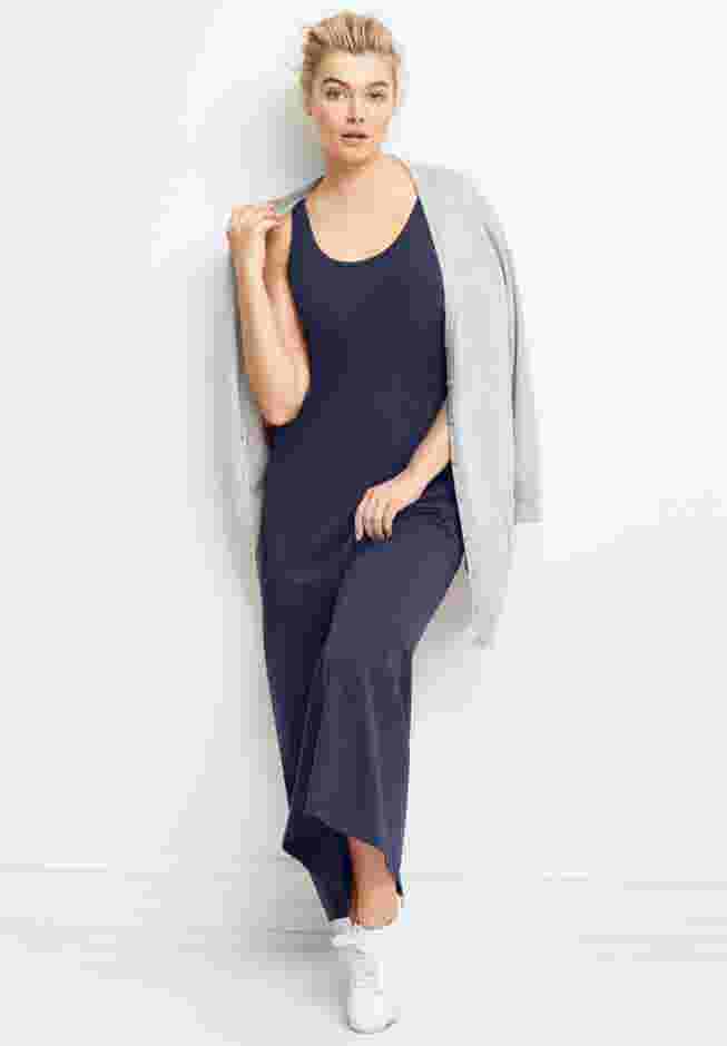 Sleeveless Knit Maxi Dress image number 3