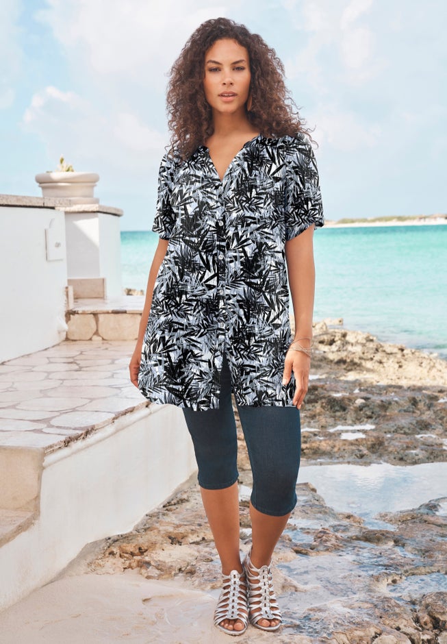 Plus Size Angelina Crinkle Crepe Y-Neck Short Sleeve Tunic image number 1