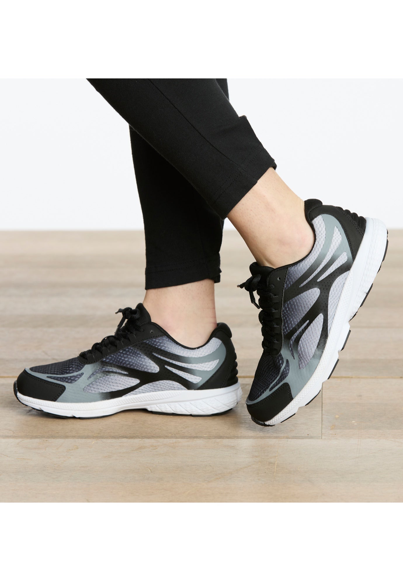 CV Sport Julie Sneaker image number 0