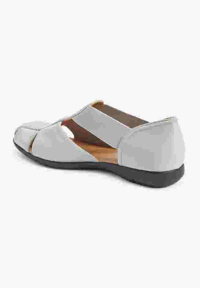 The Cheryl Flat  image number 1