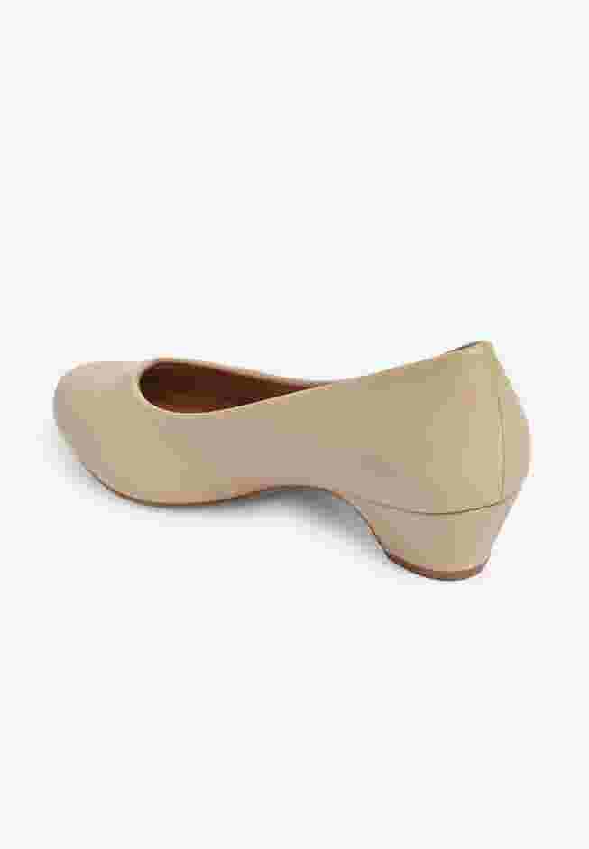The Vida Slip On Pump image number 1