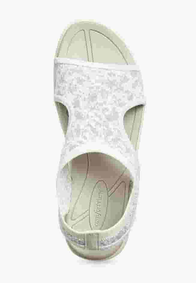 The Serafina Sandal image number 4