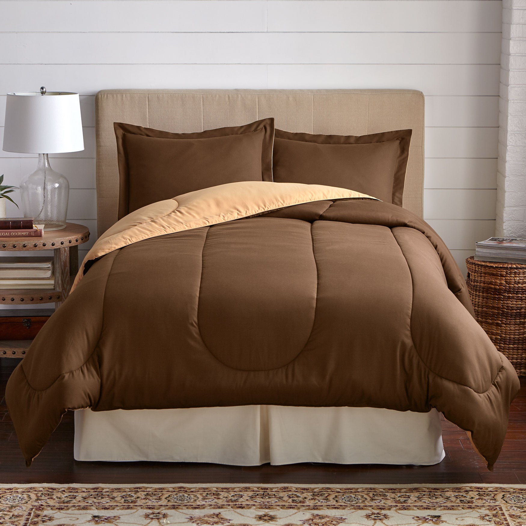 BH Studio Reversible Comforter image number 0