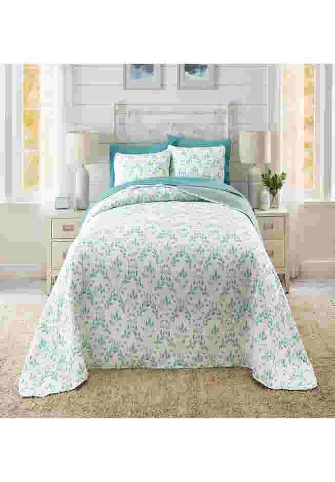 BH Studio Reversible Quilted Bedspread image number 0