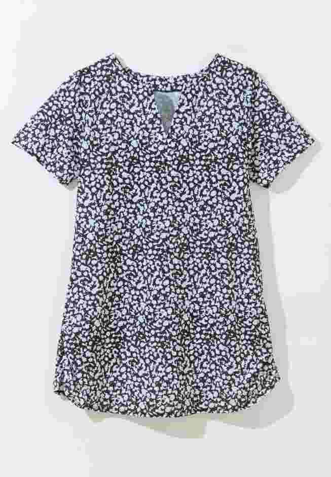 Split-Neck Short Sleeve Swim Tee with Built-In Bra image number 3