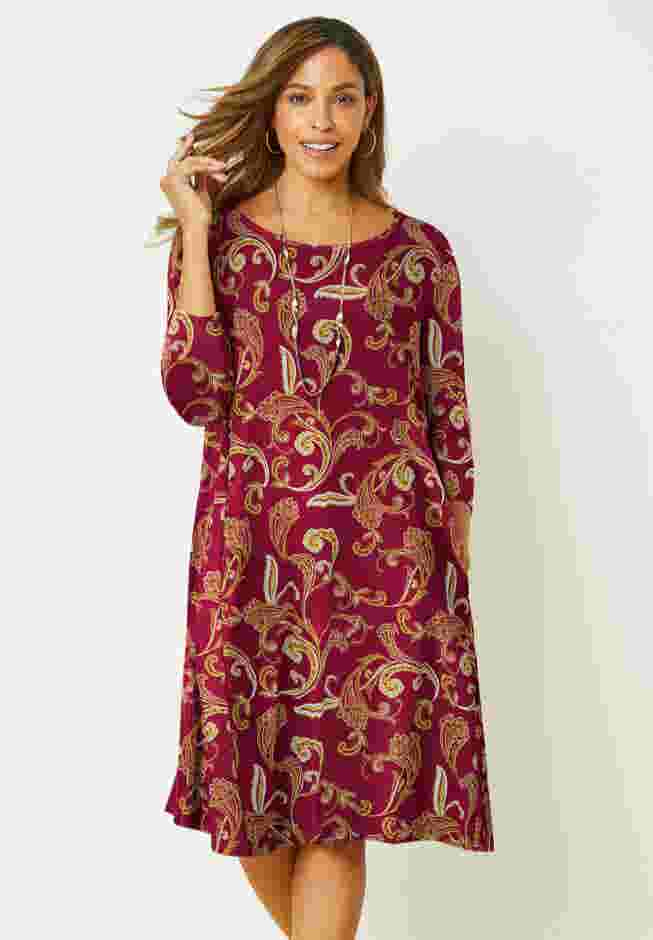 Stretch Knit Three-Quarter Sleeve T-shirt Dress image number 0