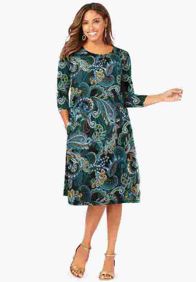 Stretch Knit Three-Quarter Sleeve T-shirt Dress image number 0