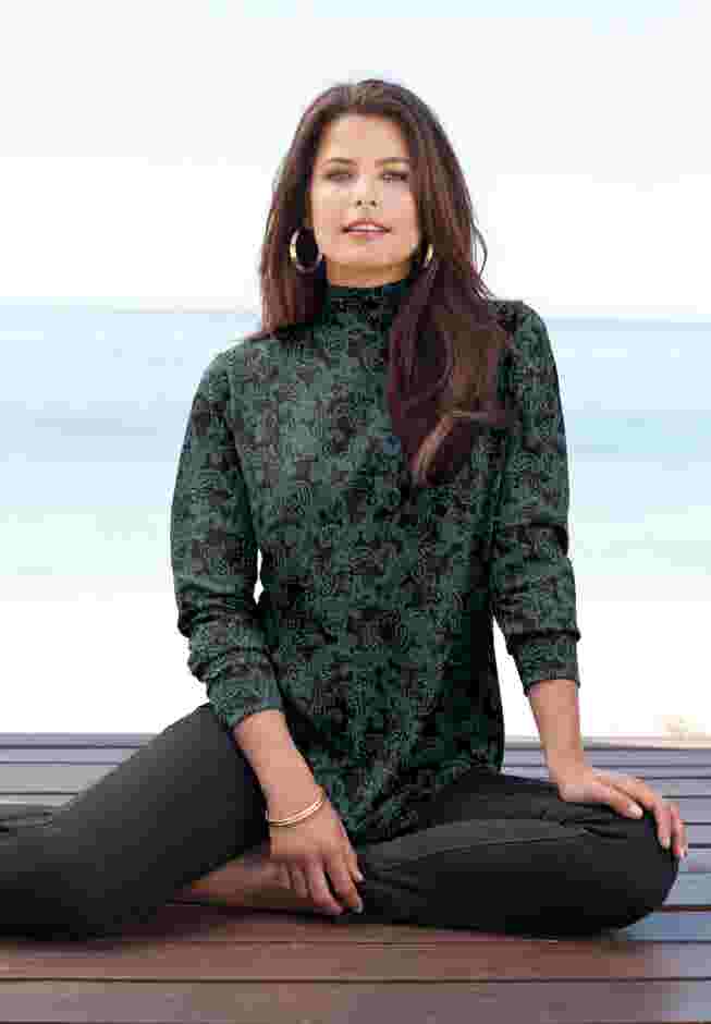 Long Sleeve Mockneck Ultimate Tee image number 0