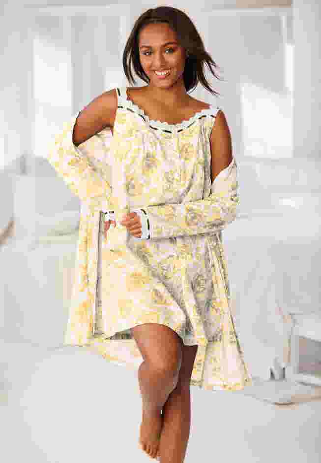 Short 2-Piece Cabbage-Rose Peignoir Set image number 4