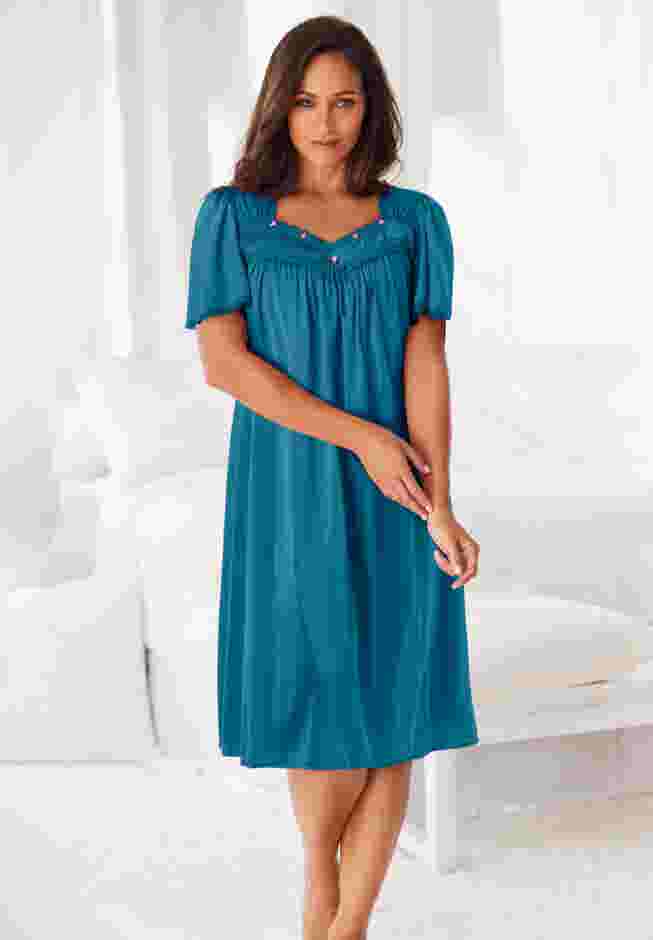 Short Silky Lace-Trim Gown image number 6