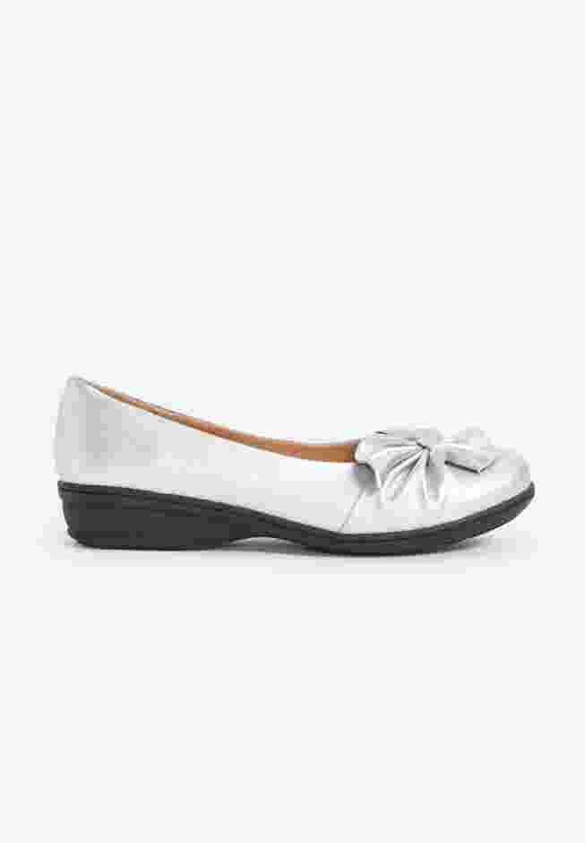 The Pamela Slip On Flat image number 3