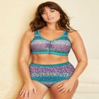 Wireless Front-Close Lounge Bra image number null