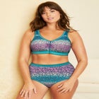 Wireless Front-Close Lounge Bra image number null