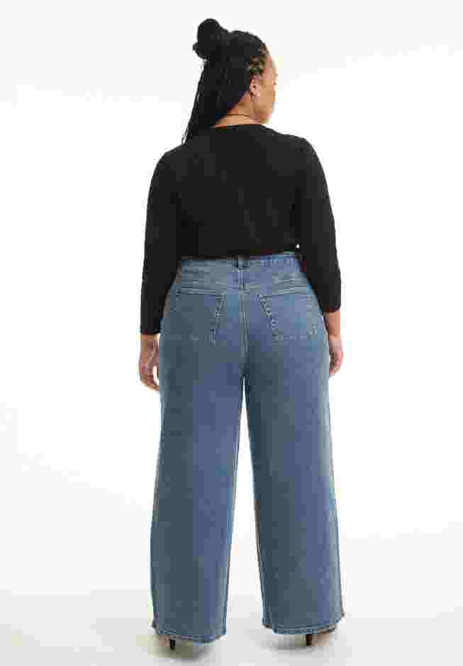 Curvie-Fit High-Rise Jeans image number 1