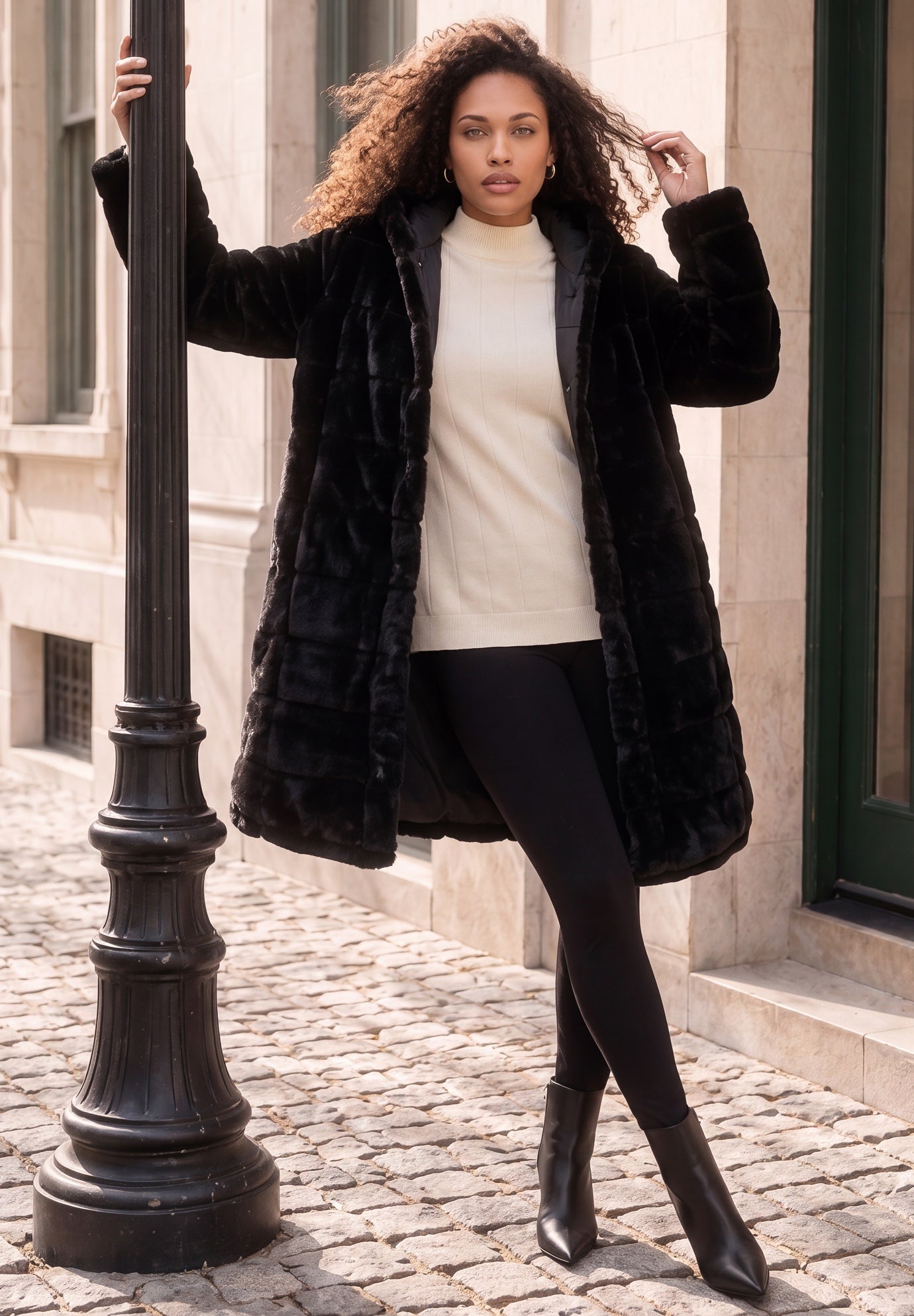 Plus Size 2-in-1 Puffer and Faux Fur Coat image number 0