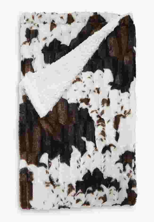 Faux Fur Animal Print Throw image number 0