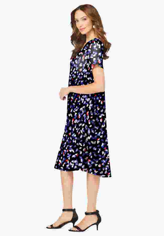 UltraSmooth™ Plus Size V-Neck Swing Dress image number 2