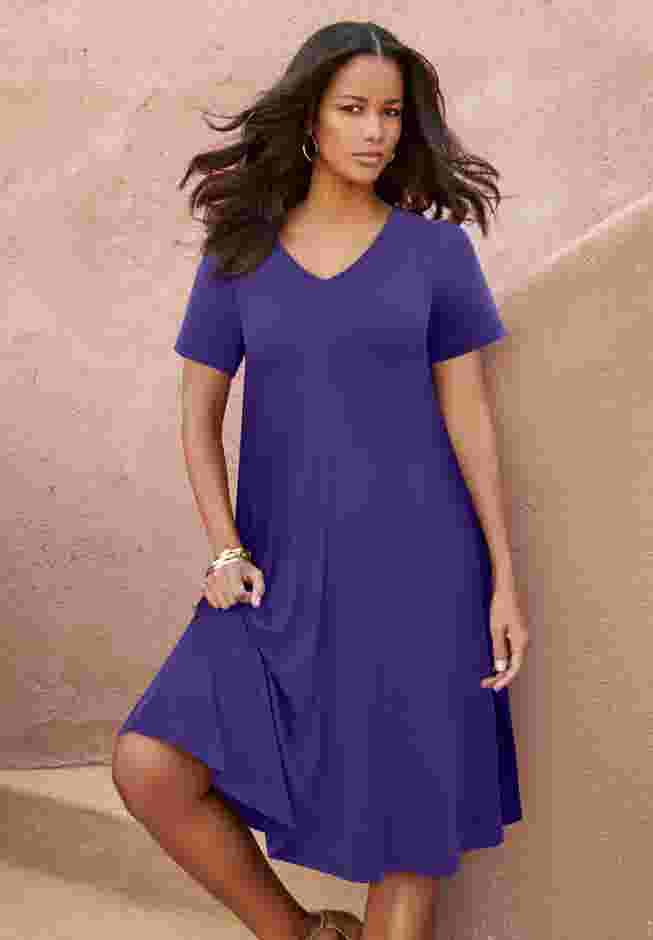 Plus Size Short Sleeve Sleeve Swing Dress image number 0