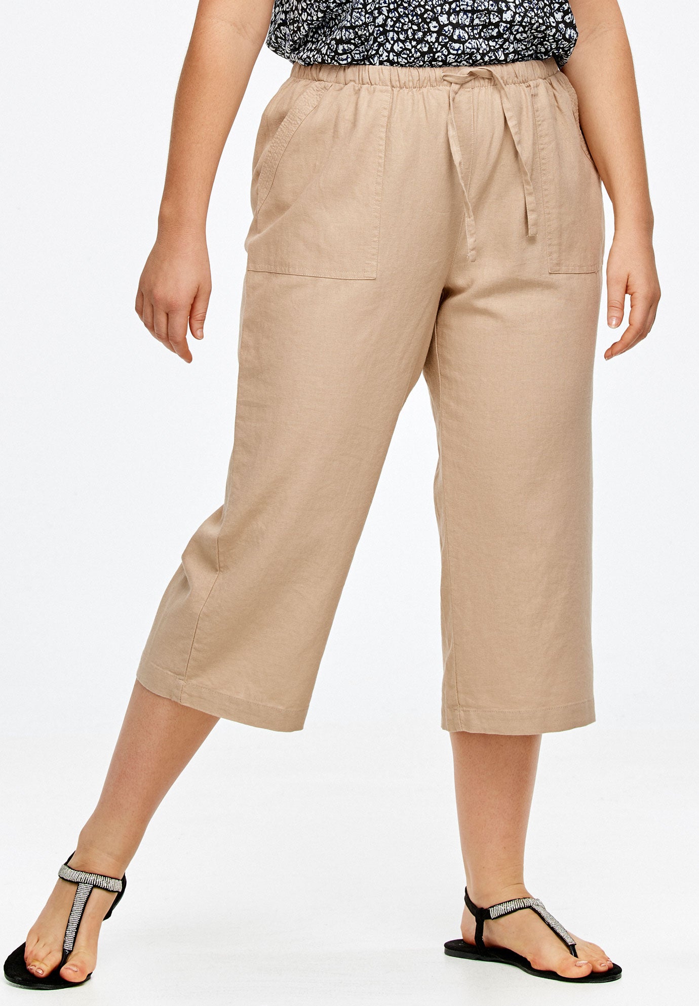 Linen-Blend Drawstring Capris image number 0