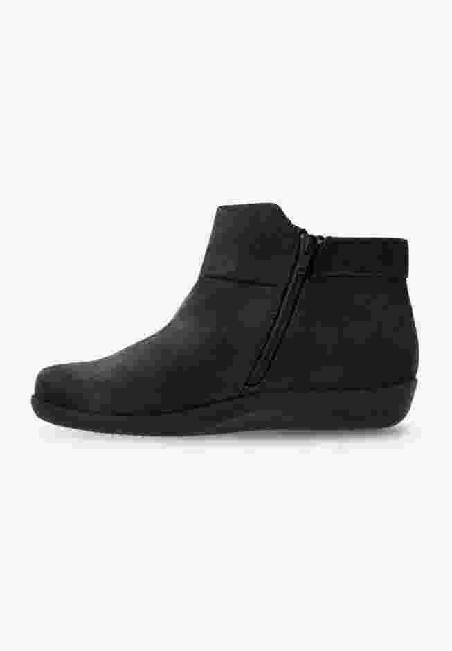 The Cassie Bootie  image number 3