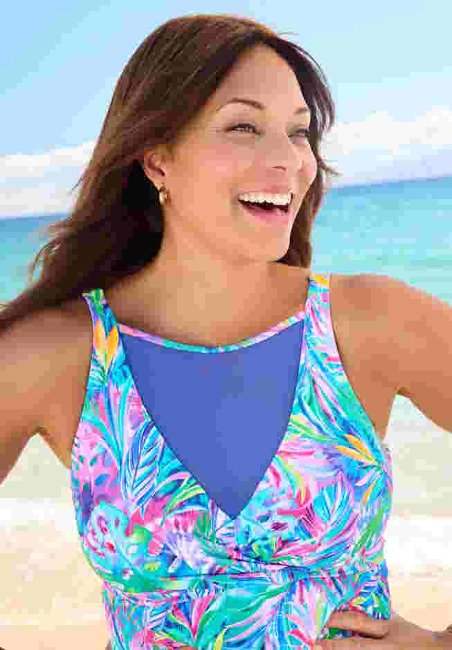 Mesh-Insert Twist Front Tankini image number 3