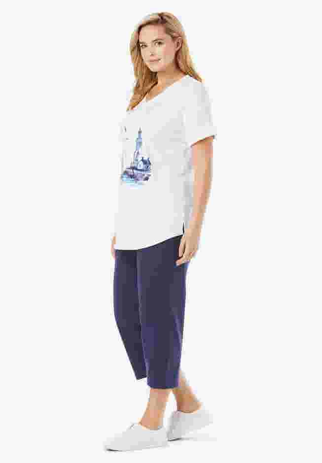Two-Piece V-Neck Tunic & Capri Set image number 2