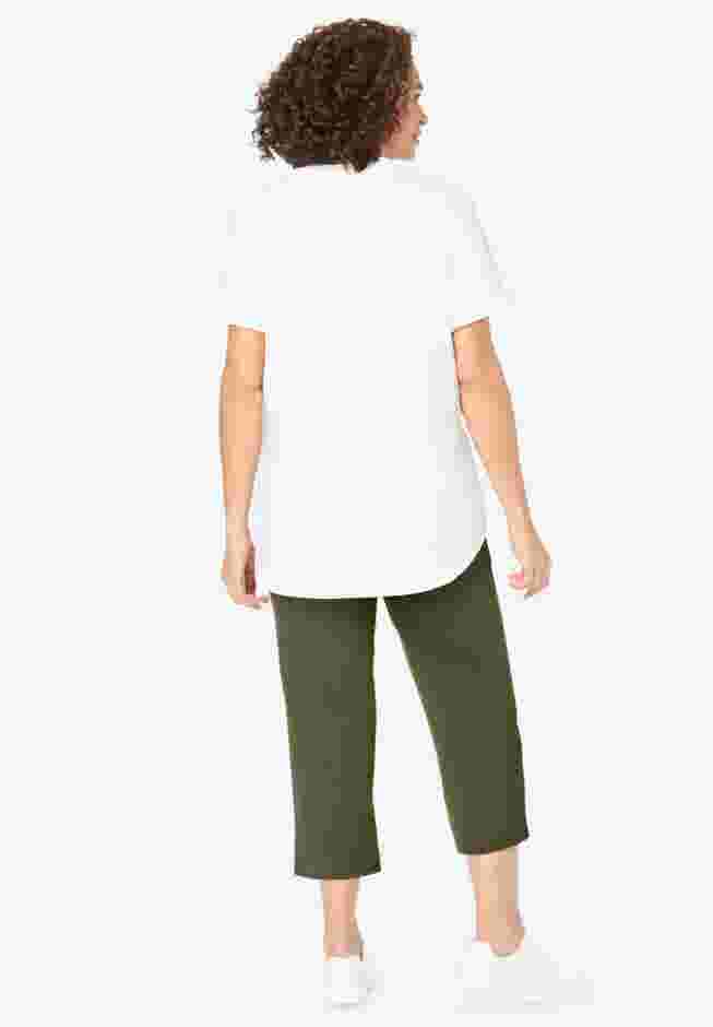 Two-Piece V-Neck Tunic & Capri Set image number 1