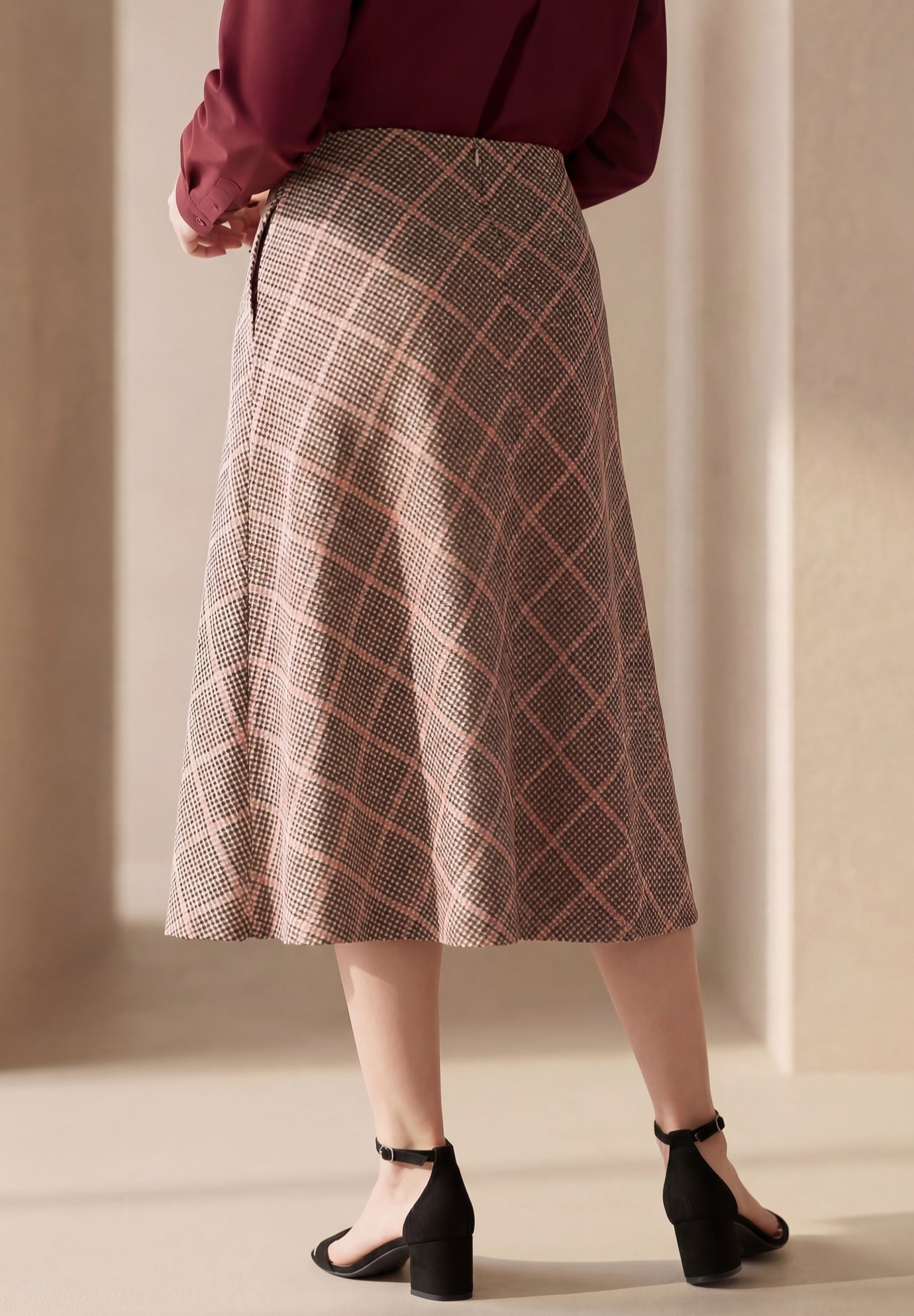 Bi-Stretch Swing Skirt image number 1